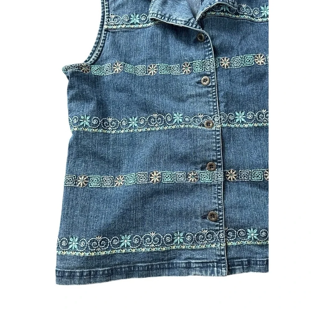 Alfred Dunner Vest Women 8 Blue Denim Button Up Embroidered Boho Hippie Western‎